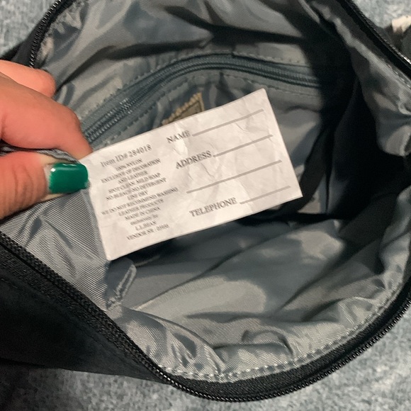 L.L. BEAN - Black Puffer Bag - Picture 7 of 10